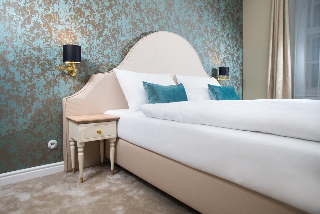 Zamek Dukovany Hotel Екстериор снимка